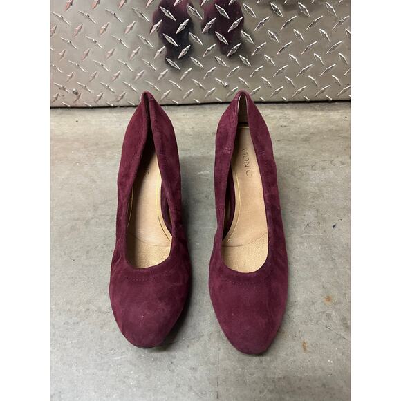 Vionic - Camden Suede Wedge / Maroon / 8.5 / NWOB - Picture 2 of 7